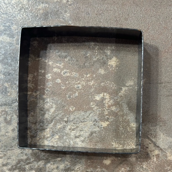 Silver square bangle - Picture 4 of 4